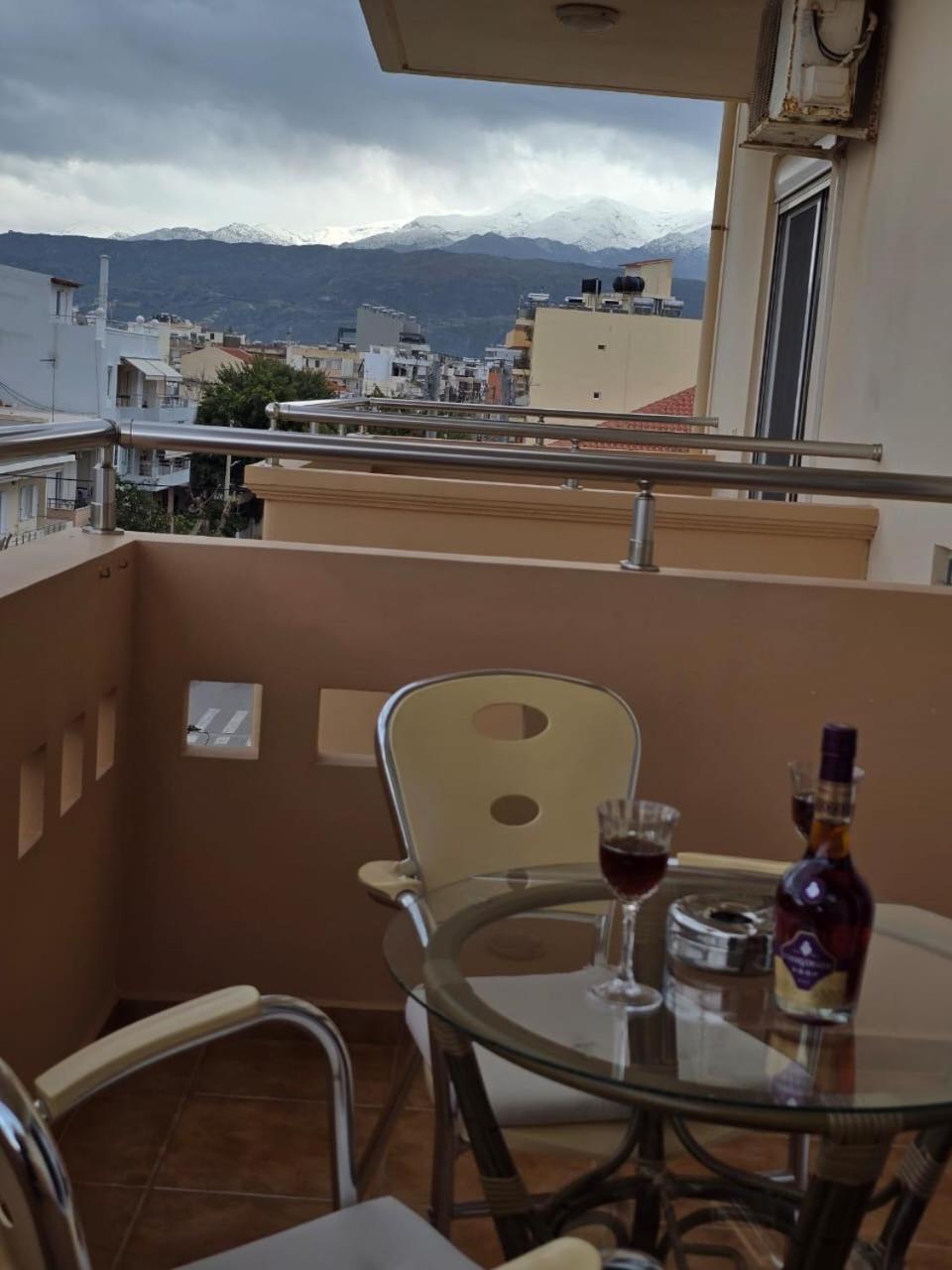 Fougaro Apartments Chania  Ngoại thất bức ảnh
